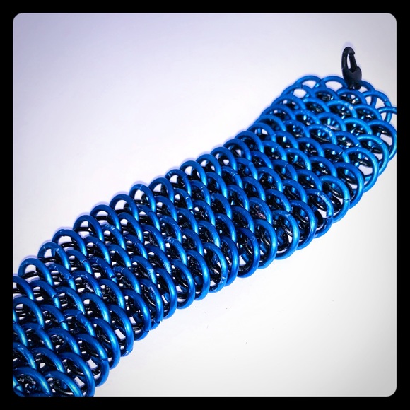 Dragon scale chain maille bracelet. - Picture 1 of 2